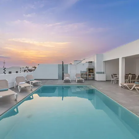 Villa Aqualava 2 By