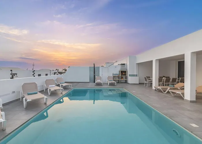 Villa Aqualava 2 By
